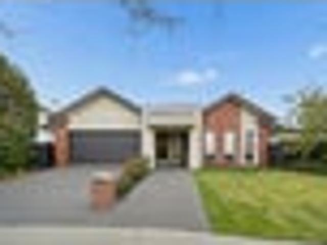 House for sale in Canterbury
