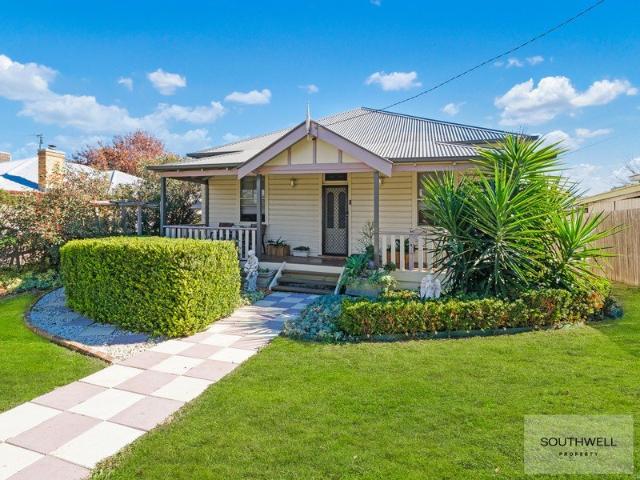 House for sale in Piallamore, New South Wales