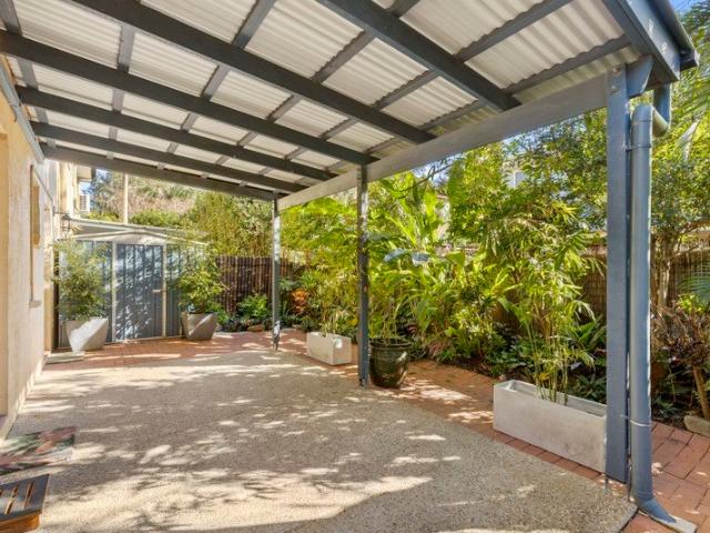 Townhouse for rent in Toombul, Queensland
