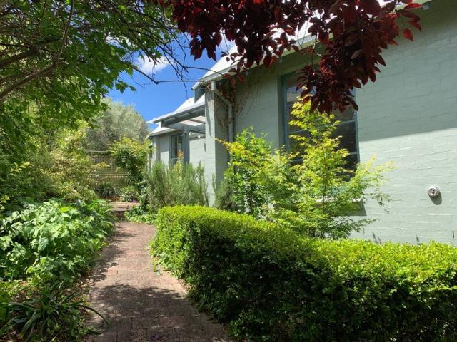Townhouse for rent in Abington, New South Wales
