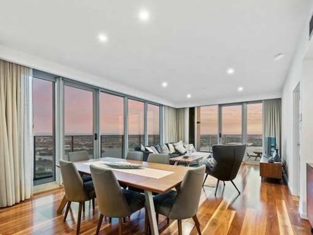 House for rent in Cockburn, Western Australia