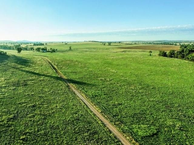 Acreage for sale in Dubbo, New South Wales