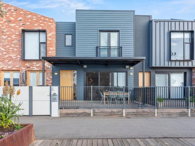 Townhouse for rent in Horseshoe Creek, South Australia
