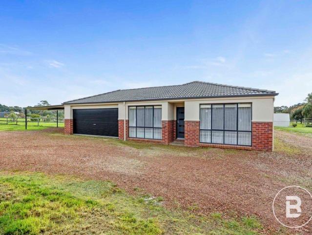 House for sale in Cape Clear, Victoria