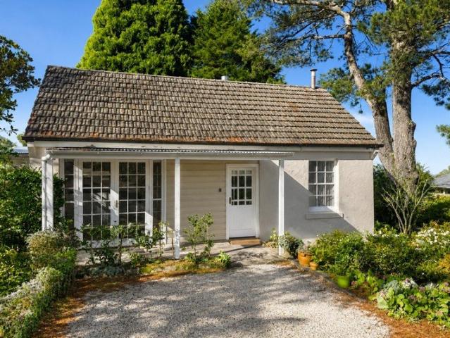 House for rent in Sydney, Blue Mountains City Council