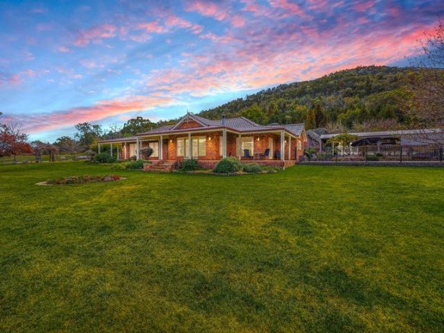 Cottage for sale in Moore Creek, New South Wales