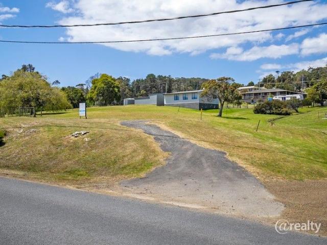 Land for sale in Nubeena, Tasmania