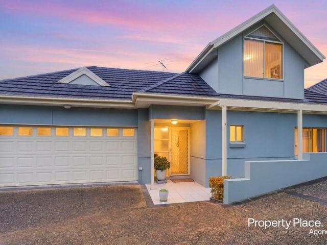 Townhouse for sale in Sydney, New South Wales