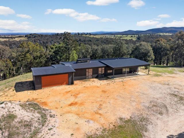Cottage for sale in Newry, Shire of Wellington