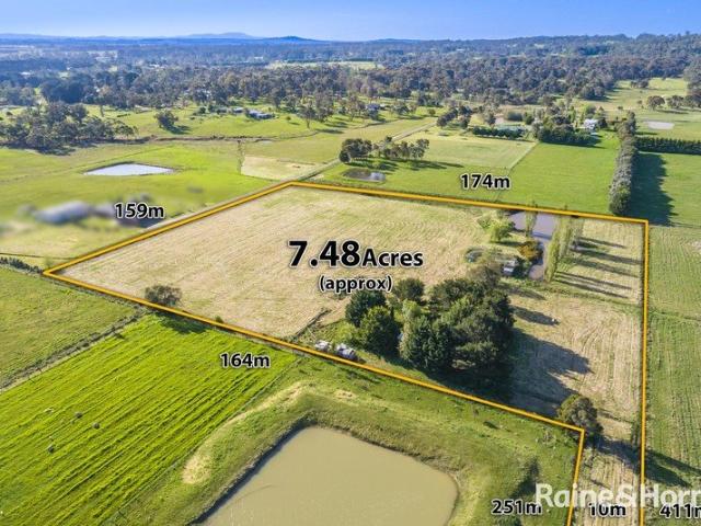Land for sale in Kyneton, Victoria