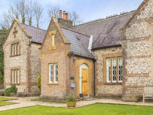 House for sale in Dorchester, Dorset