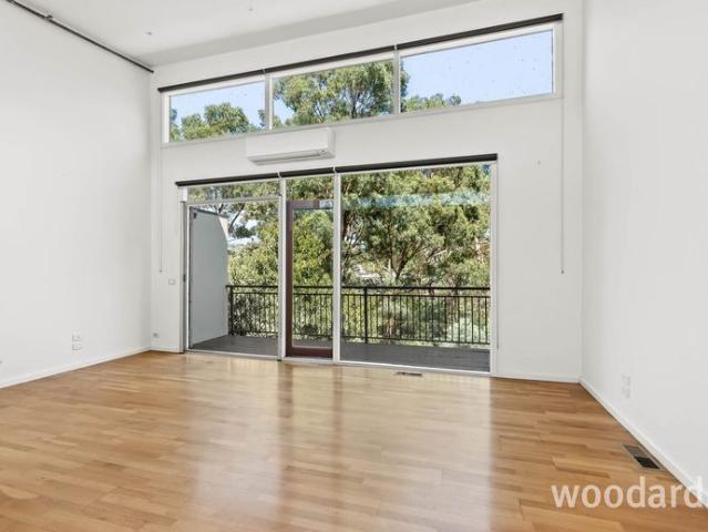 Townhouse for rent in Camerons Creek, Victoria