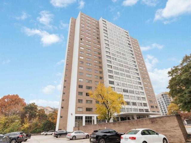 Condo for sale in Atlanta, Georgia