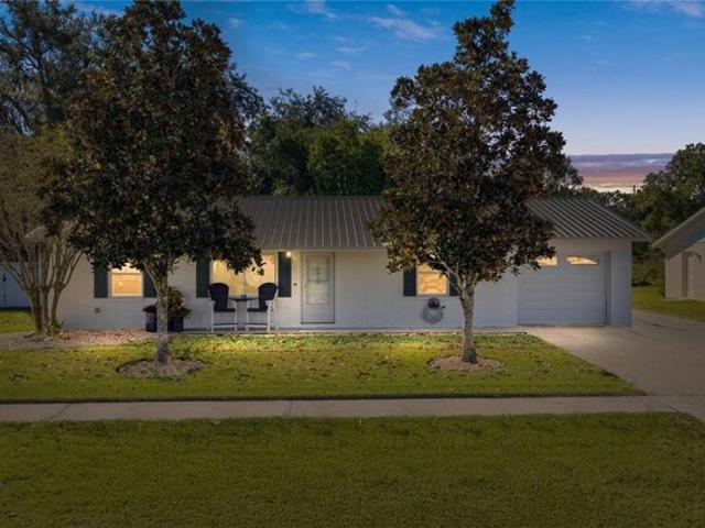 House for sale in Zephyrhills, Florida