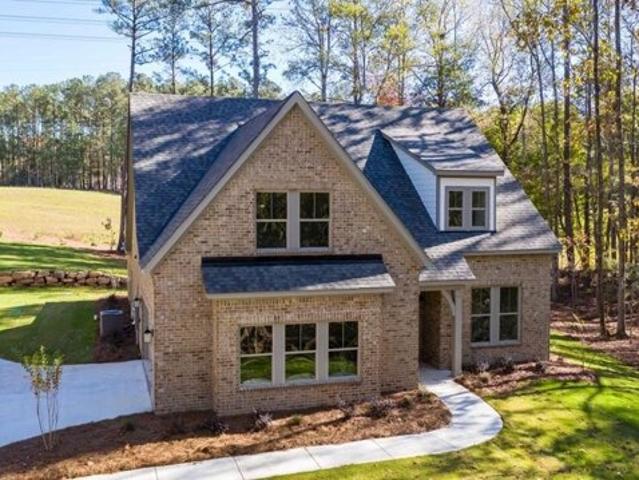 House for sale in Pine Mountain
