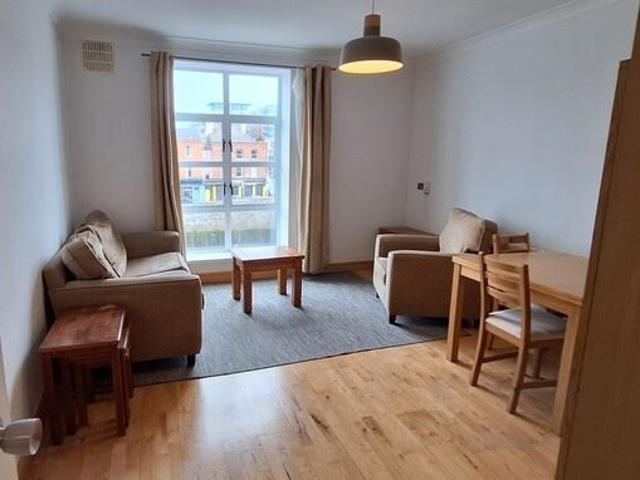 Apartment to rent in Bluebell, North Tipperary