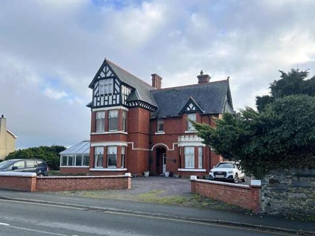 House for sale in Tywyn, Wales