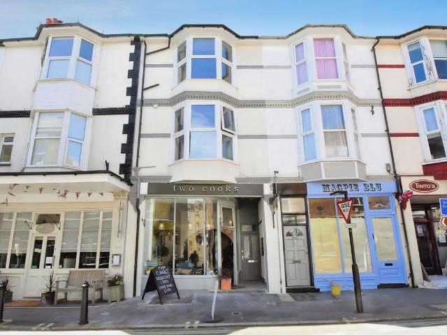 Apartment for rent in Cowlease, Ventnor