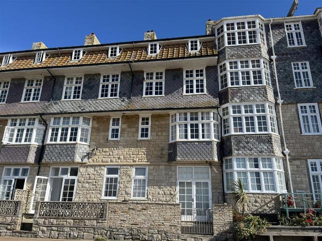 Apartment for rent in West Bay, Bridport