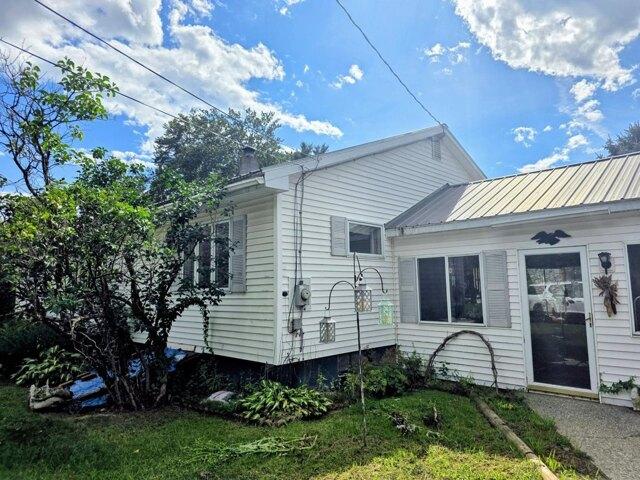 House for sale in Hinsdale, Cheshire County