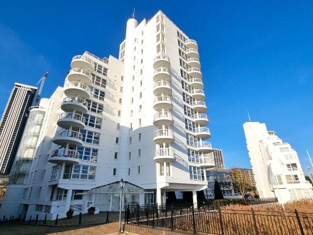 Apartment for rent in Isle Of Dogs, Isle Of Man