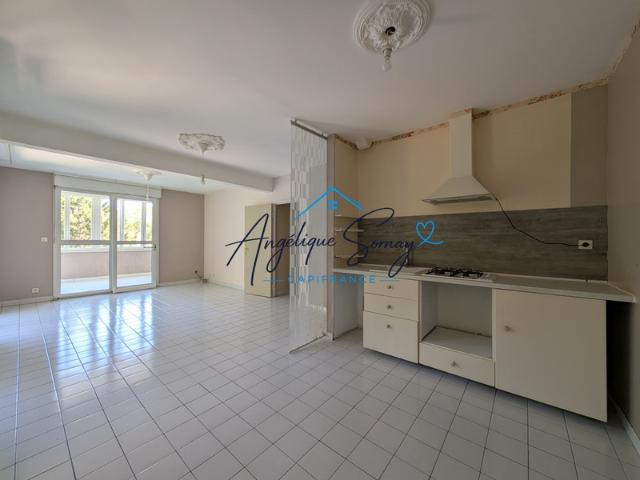 Appartement vente à Louhans-Châteaurenaud, Pierre-de-bresse