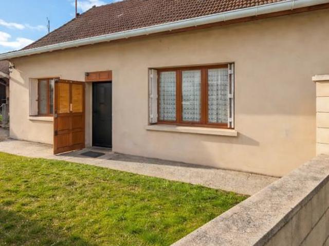 Maison vente à Louhans-Châteaurenaud, Pierre-de-bresse