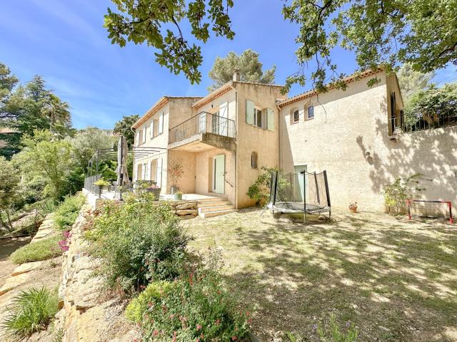Villa vente à Pierrefeu-du-var, Saint-René