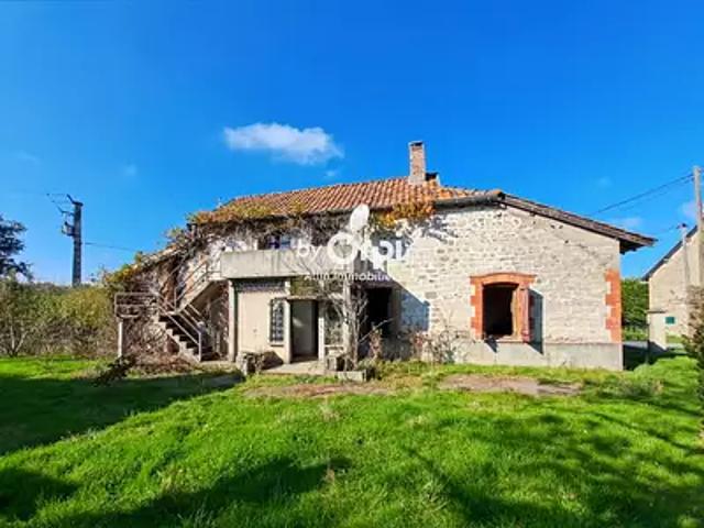 Maison vente à Riotat, Pierrefitte