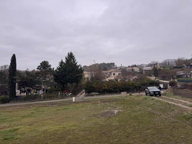 Terrain vente à Forcalquier, Pierrevert