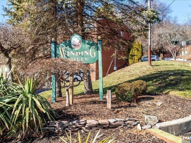 Condo for sale in Passaic, New Jersey