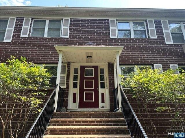 Condo for sale in Passaic, New Jersey