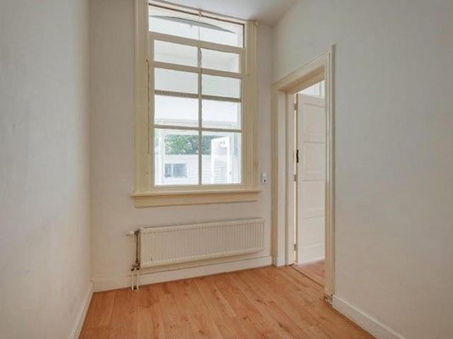 Appartement te huur in Zuid, Amsterdam