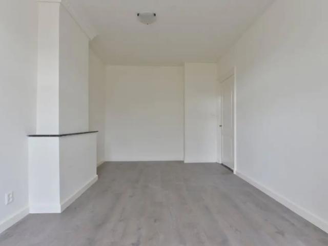 Appartement te huur in Zuid, Amsterdam