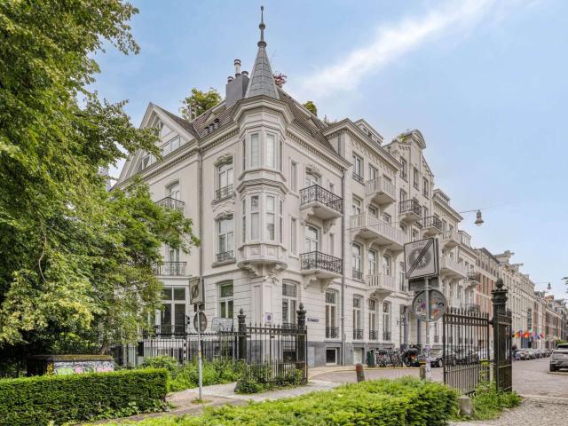 Landhuis te huur in Capelle Aan Den Ijssel, Middelwatering