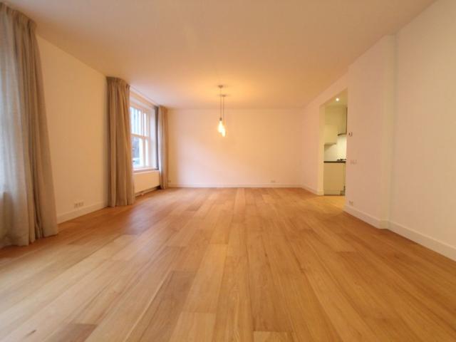 Appartement te huur in Zuid, Amsterdam