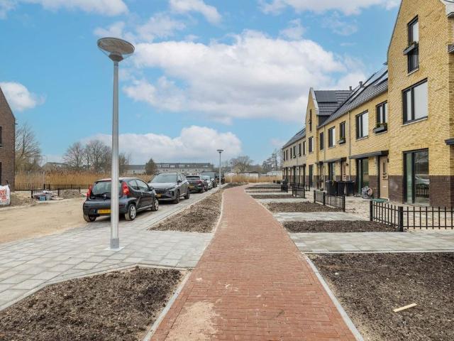 Woning te huur in Aalsmeer, Noord Holland