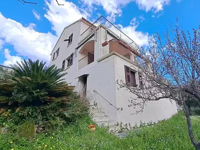 Maison vente à Corte, Pietra-di-verde