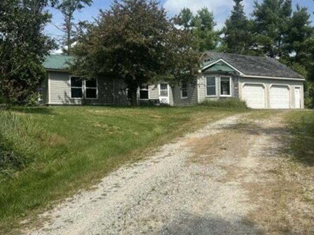 House for sale in Livermore, Maine