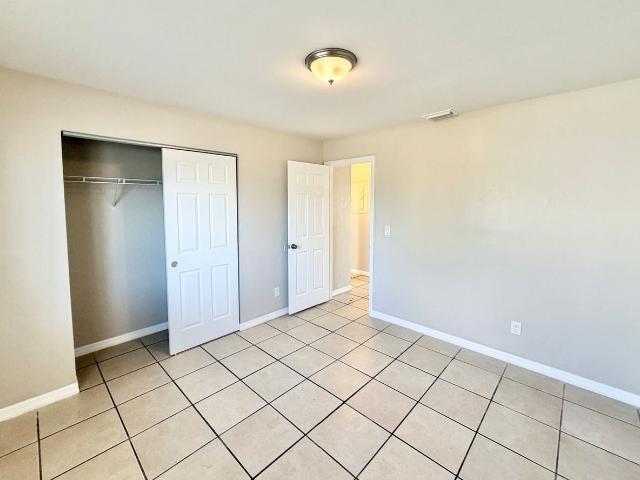 Apartment for rent in Naples, Florida