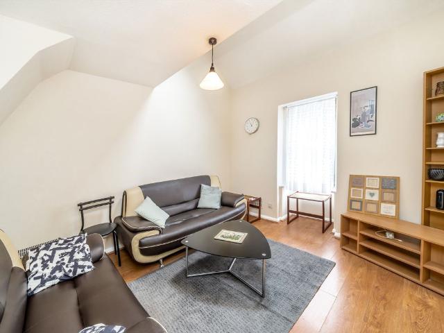 Apartment for rent in Palmers Green, Greater London