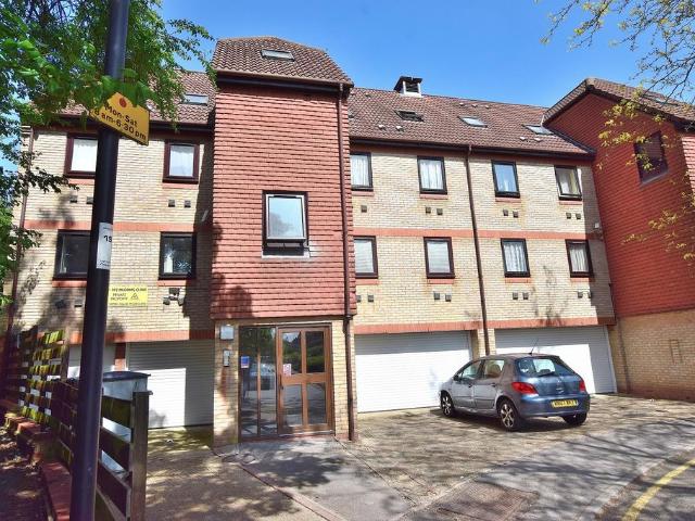 Apartment for rent in Palmers Green, Greater London