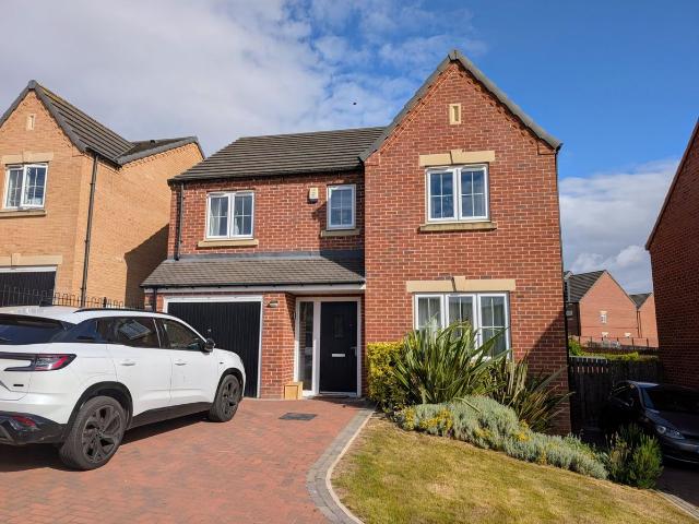 House for rent in Pinders Heath, West Yorkshire