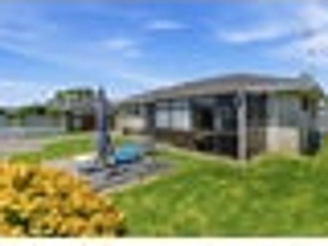 Townhouse for sale in Omokoroa, Bay Of Plenty