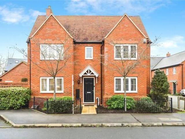House for sale in Buckingham, Buckinghamshire