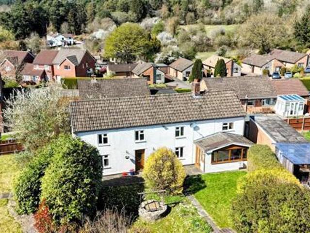 House for sale in Bromsberrow Heath, Gloucestershire