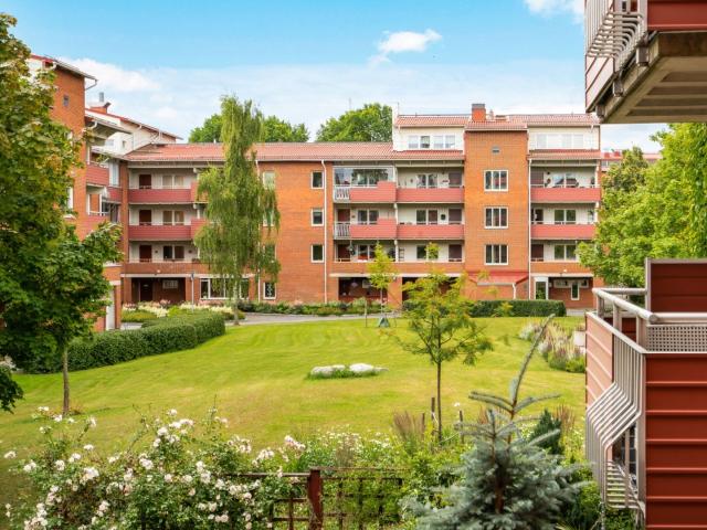 Bostadsrätt till salu i Botkyrka, Stockholm