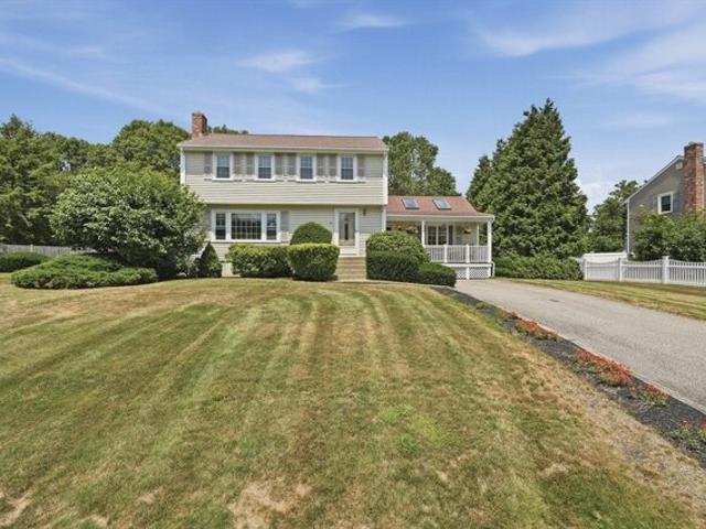 House for sale in Manomet, Massachusetts