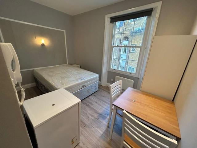 Apartment for rent in Pimlico, Greater London
