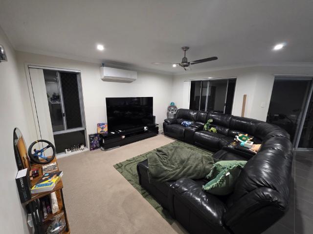 Room for rent in Fernbrook, Queensland
